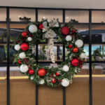 Holiday wreath décor in office